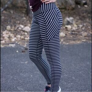 Athleta Navy Blue and White Striped Contender 7/8 Leggings